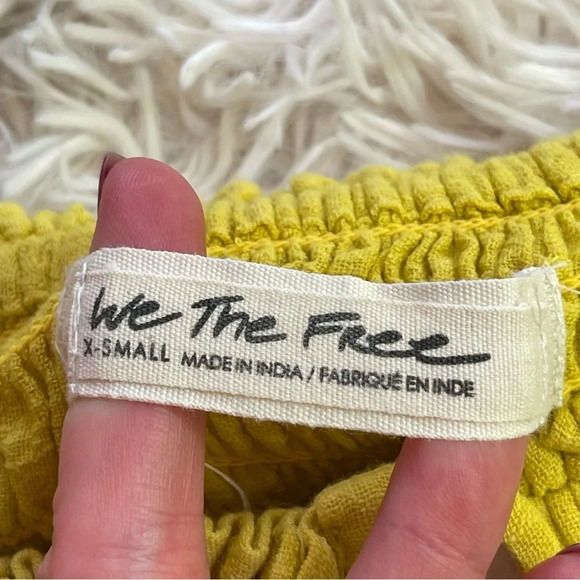 We the Free People Dancing Till Dawn Smocked Off The Shoulder crop Top yellow XS - Picture 6 of 10